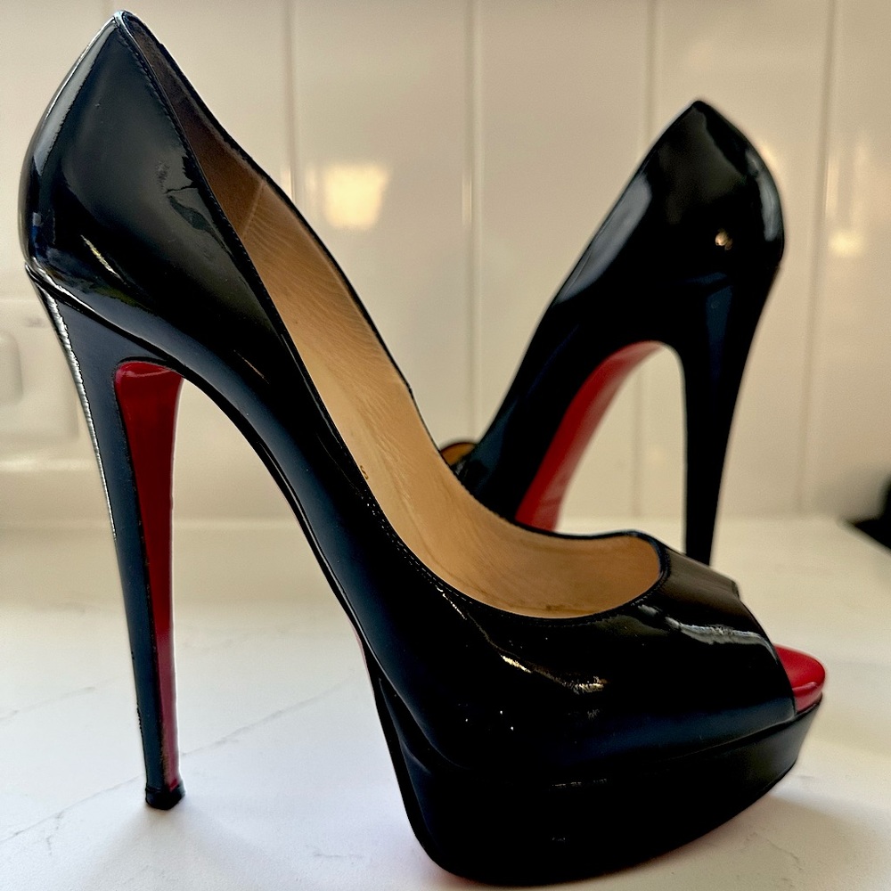 Christian Louboutin Lady Peep Size EU 38. Good used condition